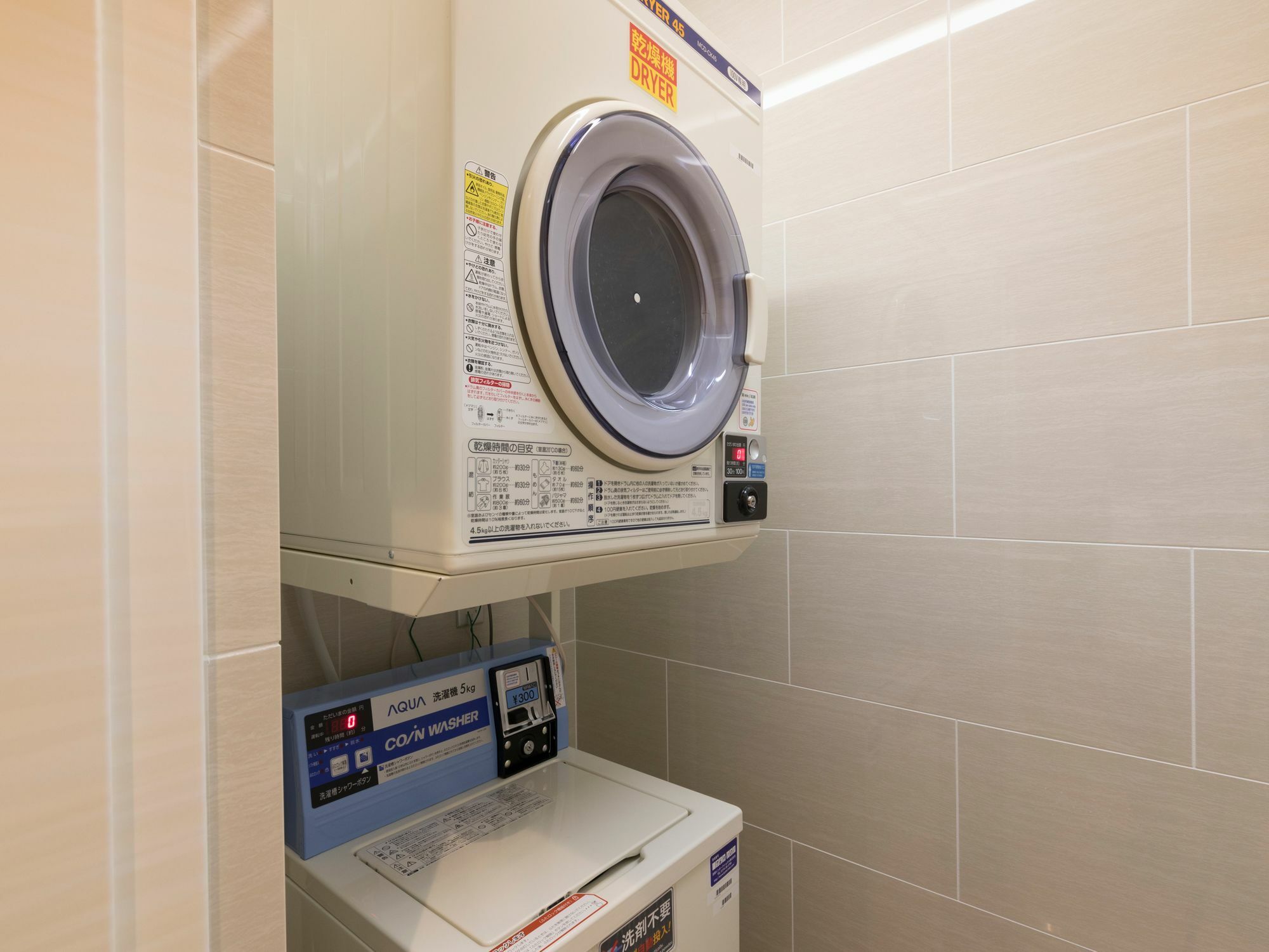 Hotel Wbf Shinsaibashi Osaka Eksteriør billede